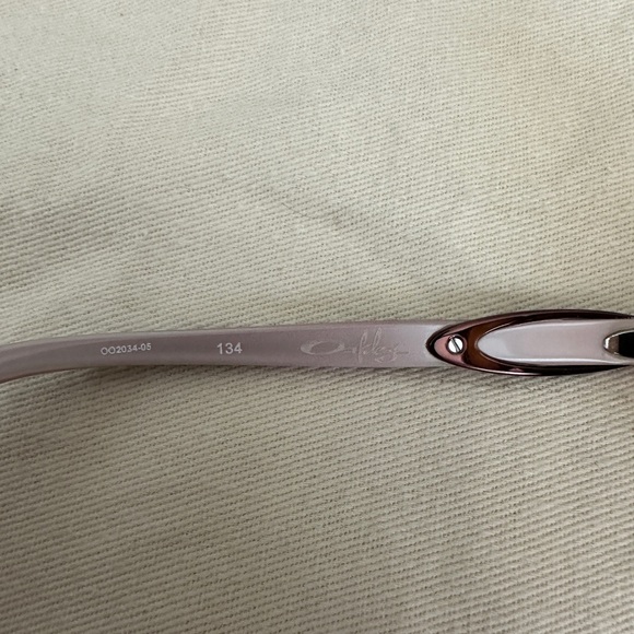 RARE FRAMES - OO2034-05 Oakley OBLIGATION Pink Havana Polarized - Picture 4 of 4